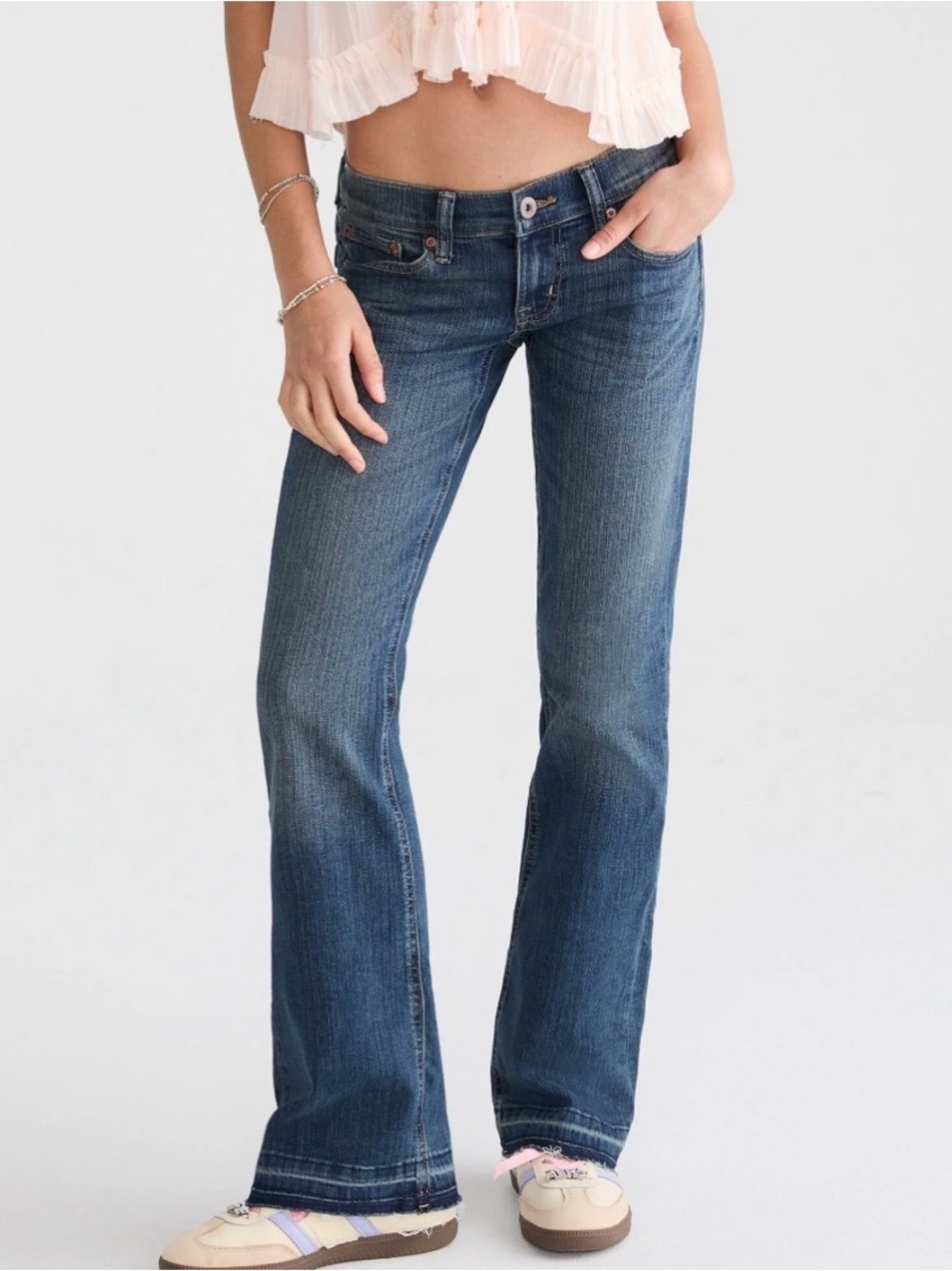 Aeropostale Women's Bootcut Jeans in dark Blue Wash